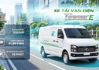 So Sánh Xe Van Điện Thaco Towner E & Xe Xăng/Dầu: Tại Sao Nên Chuyển Đổi?