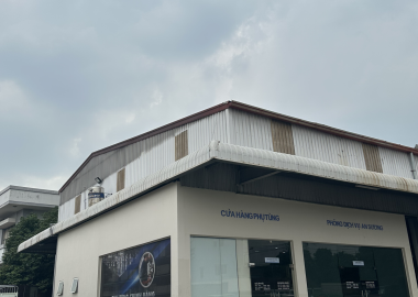 Cửa Hàng Phụ Tùng