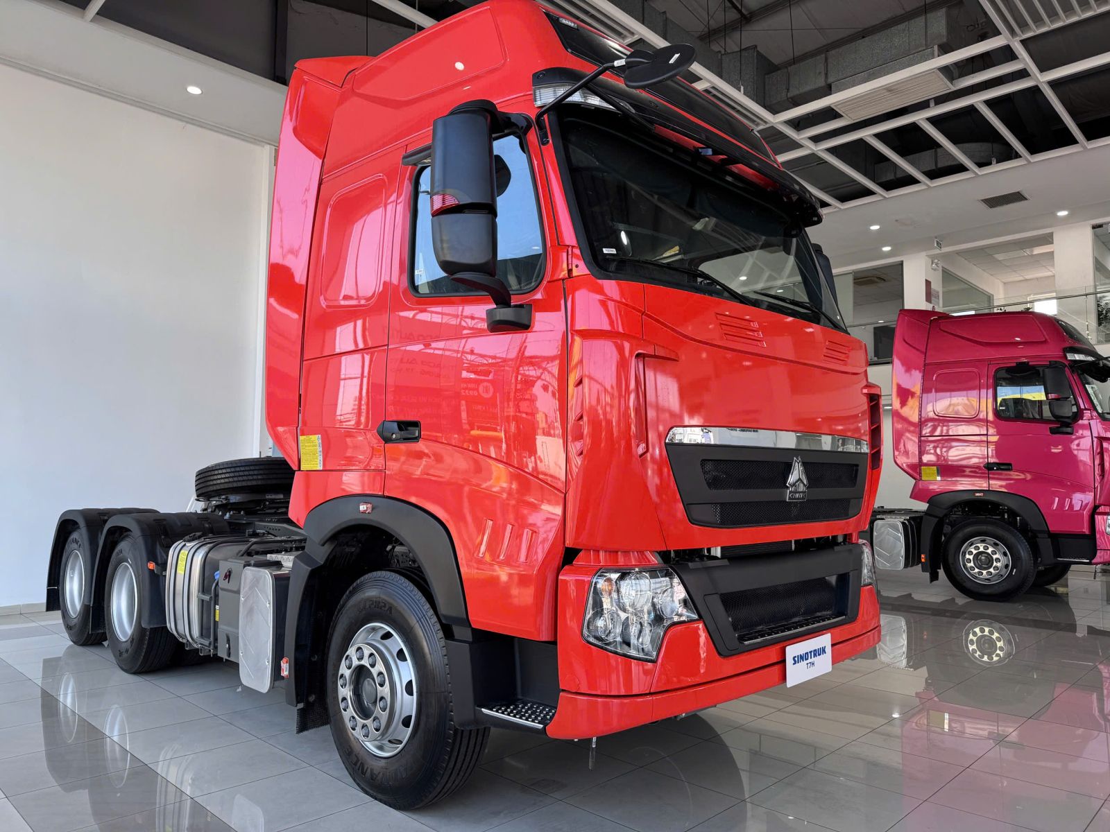 đầu kéo t7h howo sitrak thaco