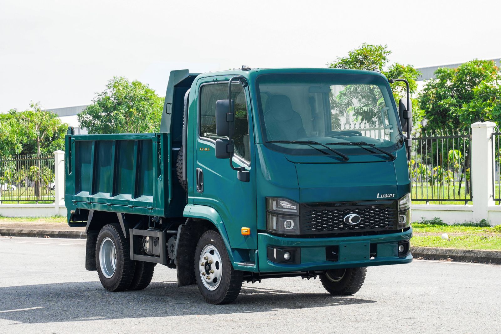 XE BEN THACO LINKER T3-6.5 (3.5 TẤN)