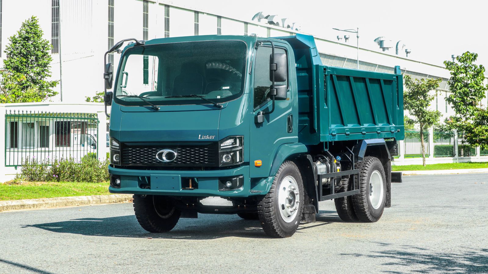 Xe Ben Thaco Linker T3-12 (7.5 Tấn) Thùng 6 Khối