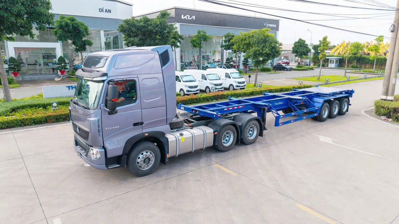 đầu kéo sitrak t7h thaco