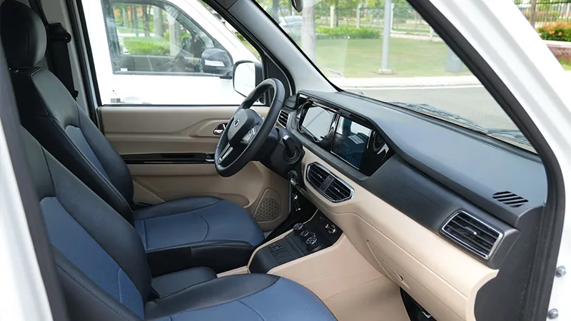 Cabin THACO Towner E V2.6-2S hai chỗ